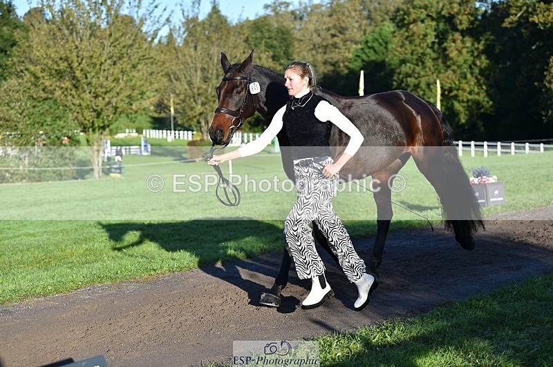 231022-092316-21748 - 645-COOLEY.CORPELLO-Francesca.Swallow-TrotUp+SJ