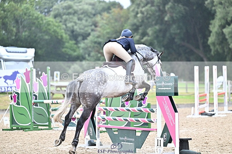 250830A-125214-06099 - Cls 22 95cm Amateur Quali