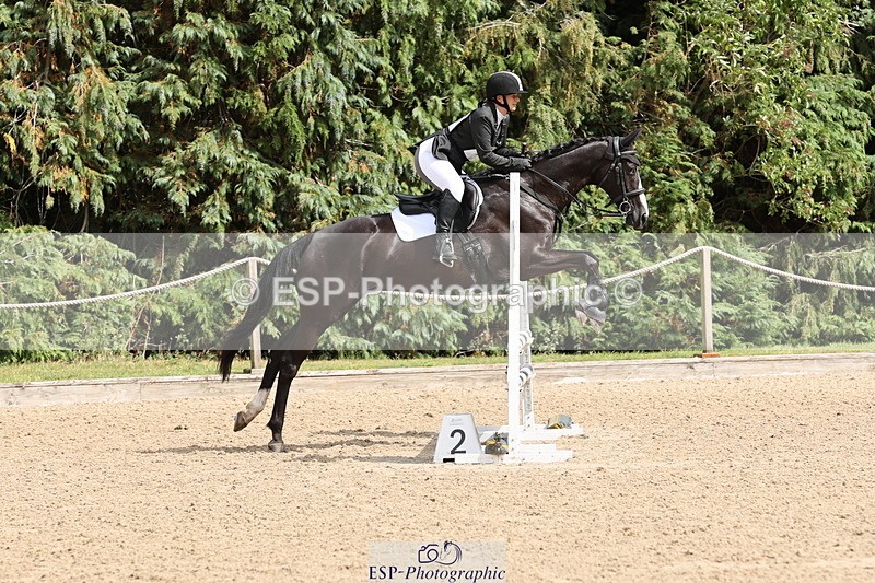 250803A-153443-15829 - Q-756-Sarah.Whitehead-SHAKE.HIM.UP