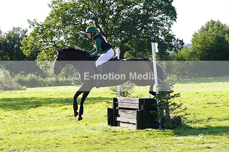  WWHT 031021 845 - WWEC Novice Restricted (0.80m) 18/10/20