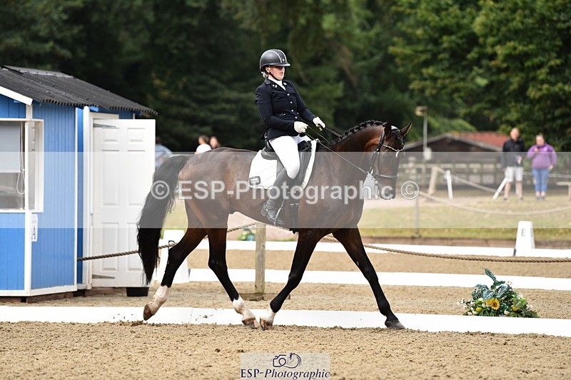 140110A-003218-10649 - 124-Latisha.Nazaruk-Southern.Cross.Brunei