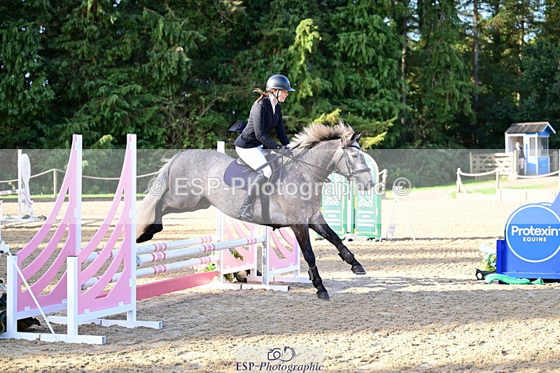 260905A-084309-00084 - Cls 01 AB 70cm Snr & Jnr