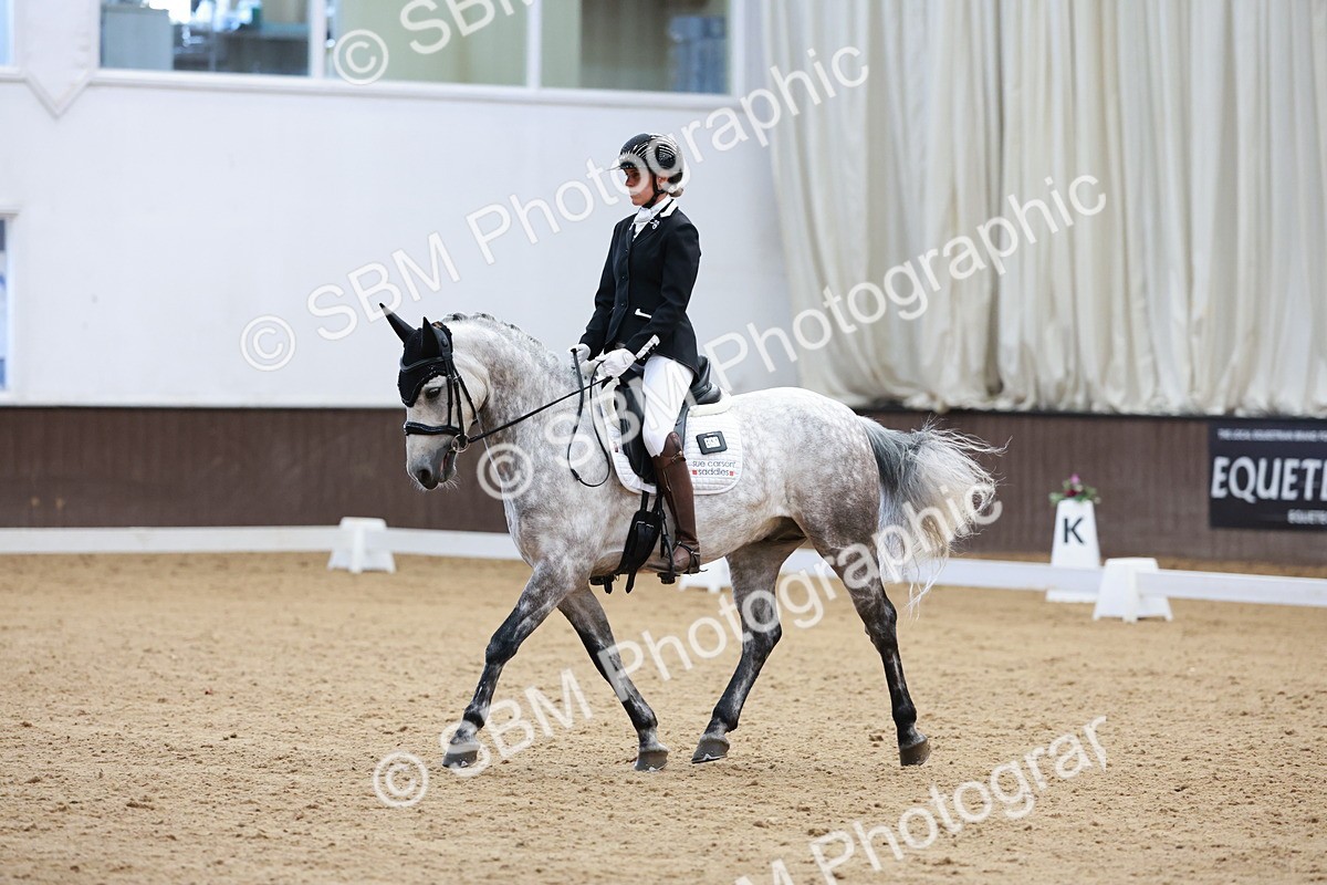 SBM_007136 - Class 6b - Novice 6 - 8.56-9.24