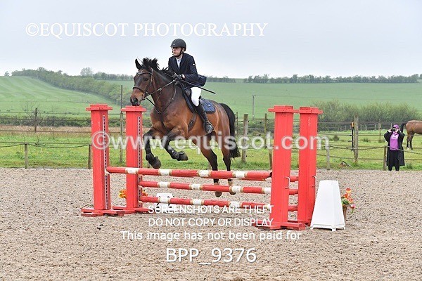 BPP_9376 - CLASS 32 MON Club/ Unaffiliated 70cms Open