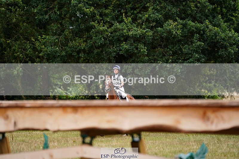 250802A-152038-07261 - E-206-Ines.Mitchell-DALCOTES.FABRICA