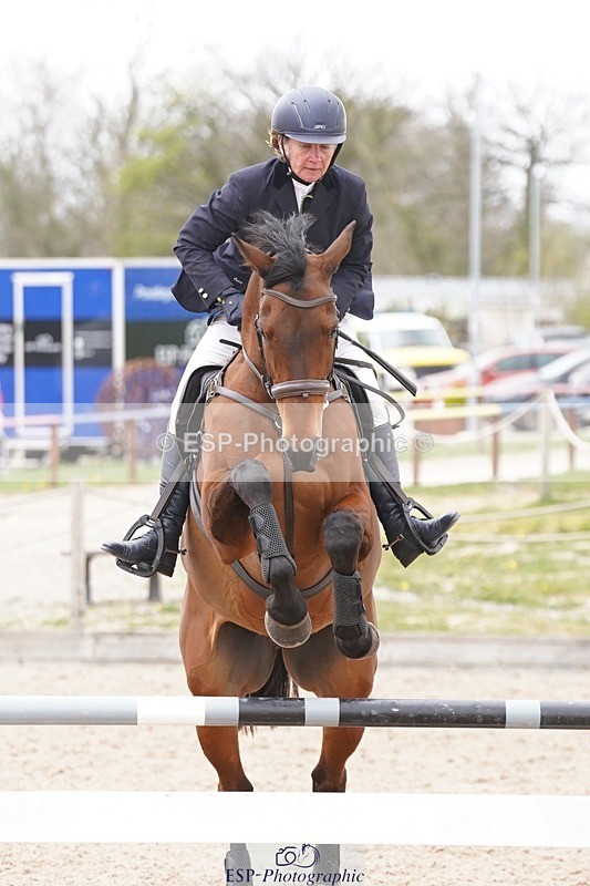 250414-133024-00951 - 80cm Round 2