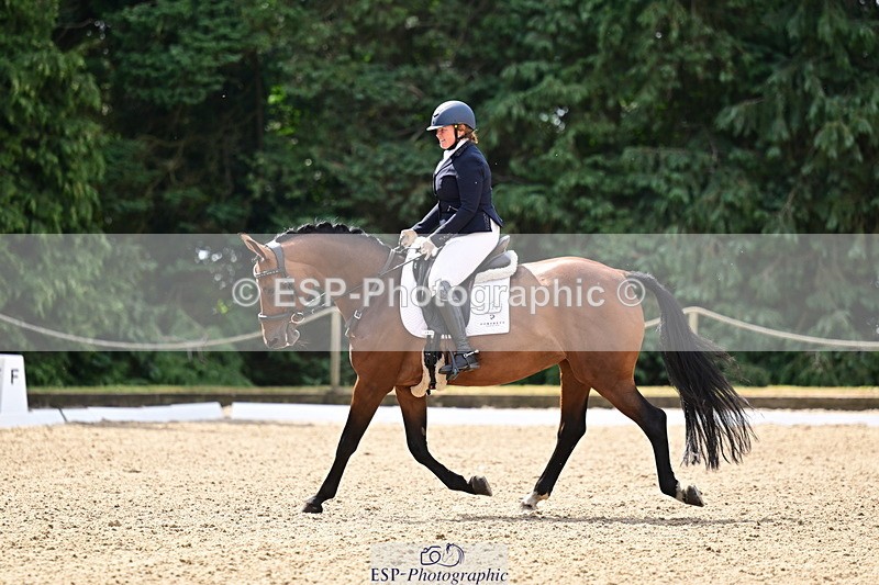 260802A-110449-05667 - Novice Silver break - break