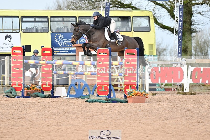 240315A-125402-01069 - Cls 3 Snr Foxhunter