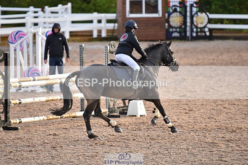 230509A-193802-00572 - 1m