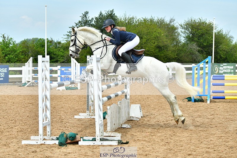 230514A-131545-02906 - Cls 25 Pony Foxhunter & 1.10m Open
