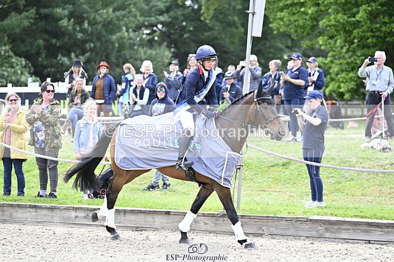 250525A-161554-18601 - Presentations Section C CCI 2 Star Long