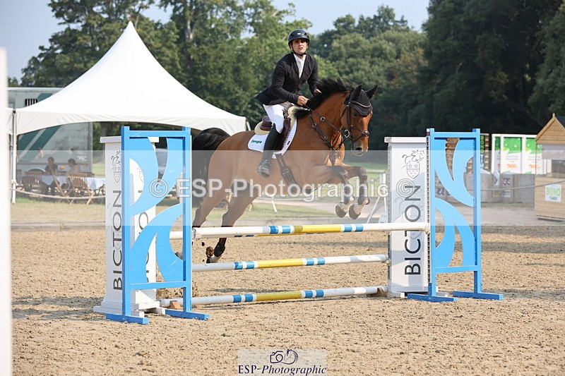 250816A-101826-00646 - Cls 3 Snr British Novice