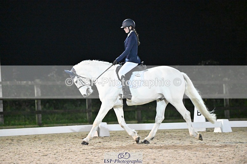 241103-173326-03570 - Novice 1 - 16.18 to 17.50