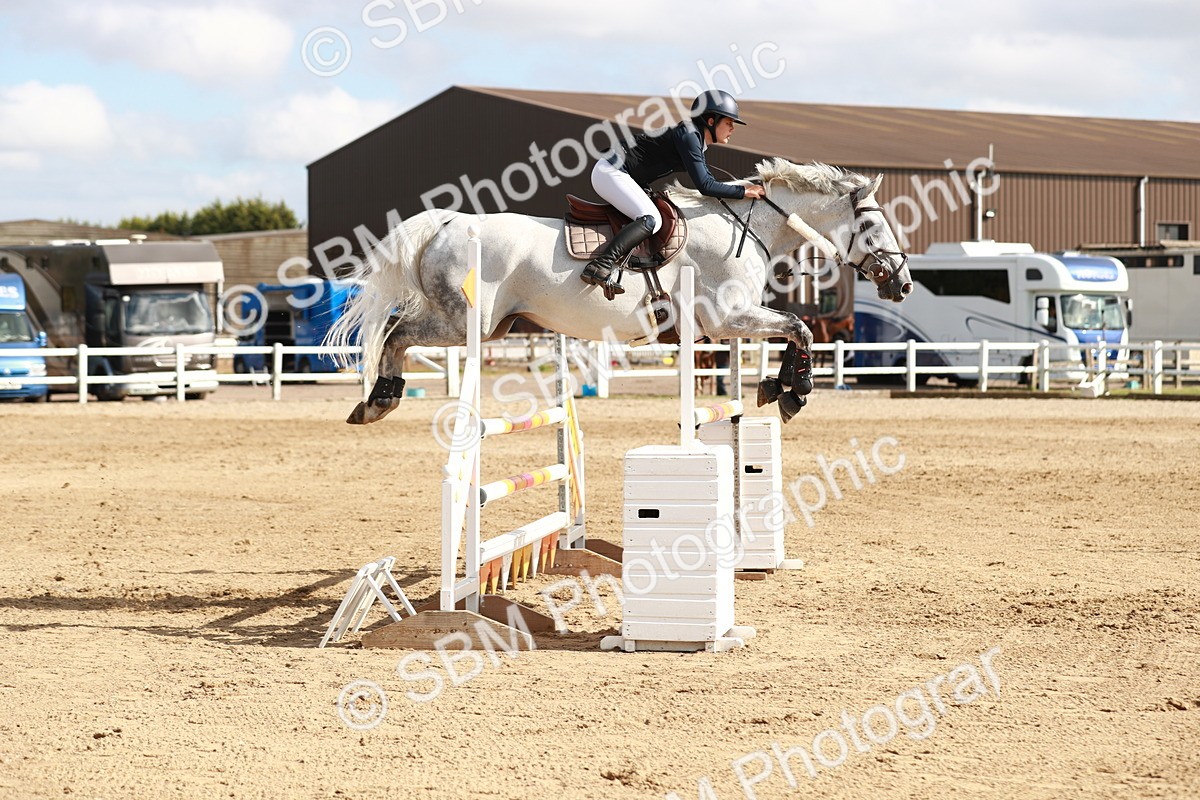 SBM_006896 - Class 5 - Senior Newcomers - 1.10m Open