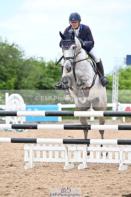 240605A-133051-00568 - Cls 3 Snr 1.05m Open