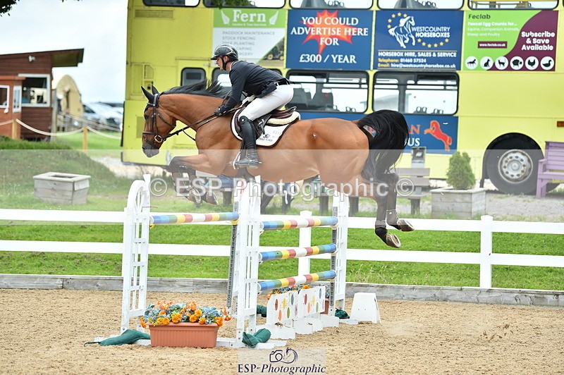 230720A-140708-03315 - Cls 21, 1 Star Gold 1.30m