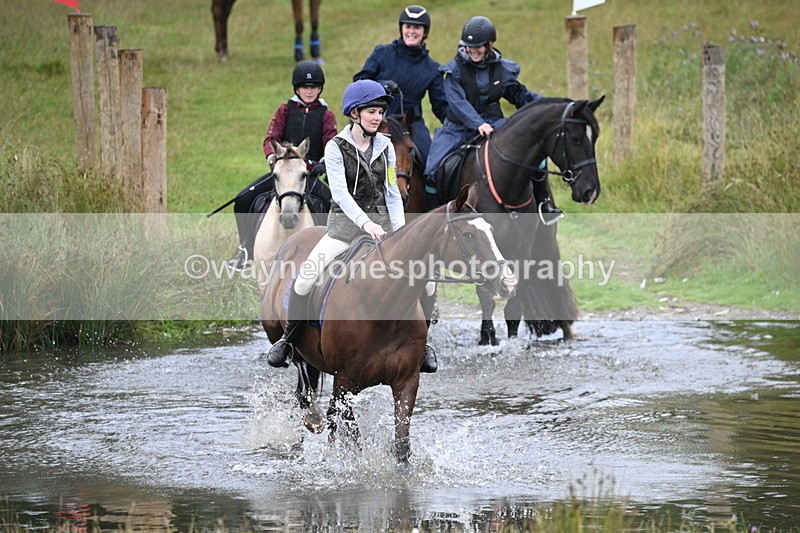 WJ7_6229 - Time at Water 09:30 to 10:00