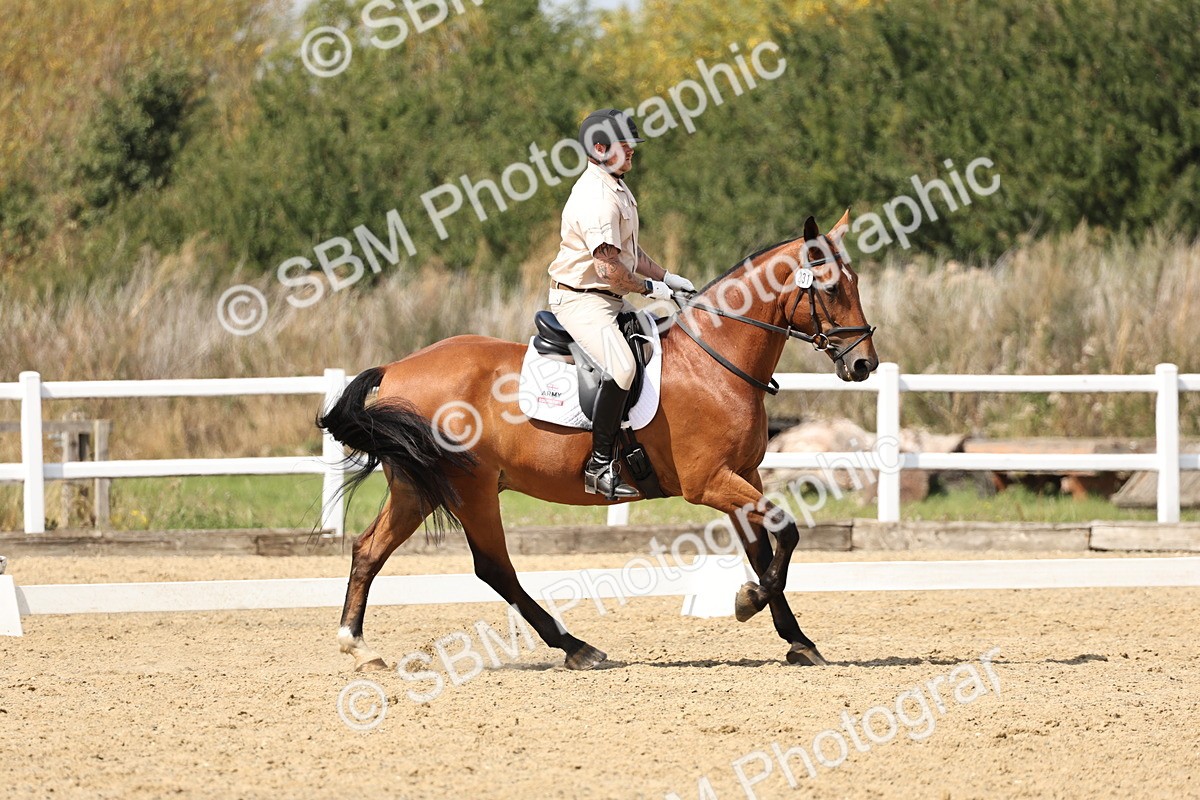 SBM_018740 - Class 16 - Novice 5 - 12.08-13.11