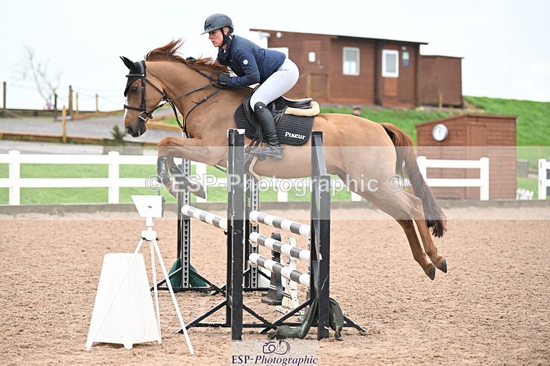 241023A-110815-00469 - Cls 1 British Novice and 90cm Open