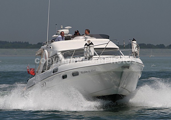 100523 RYTHM  BLUES IMG_4141 - Flybridge Cruisers