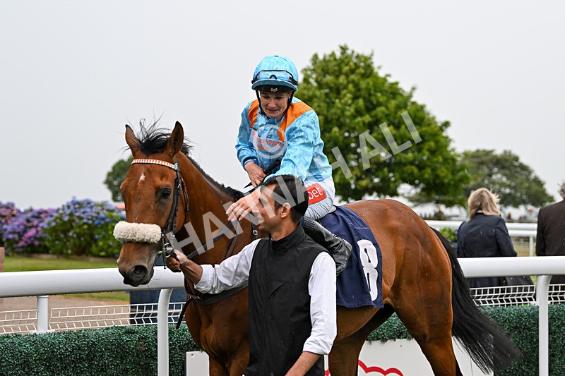 040725-Race 4-Keats House-5058 - Race 4