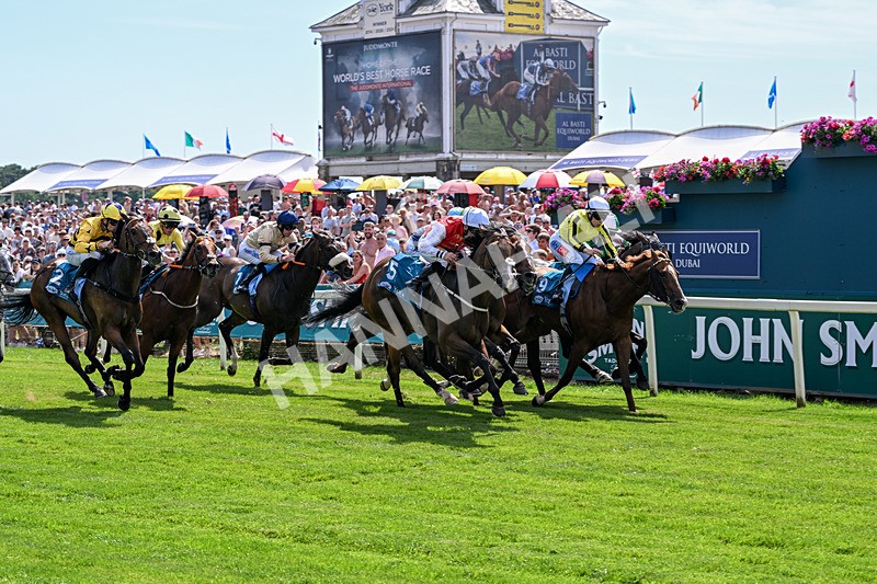 110726-Race 3-Redorange-6940 - Race 3 15.12pm John Smith's City Walls Stakes