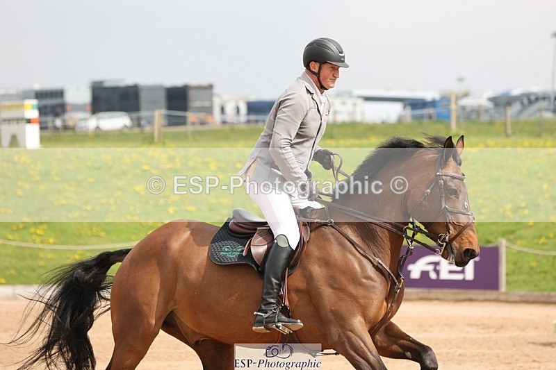 250424-114647-05058 - Cls 1 - 2 Star Small Tour