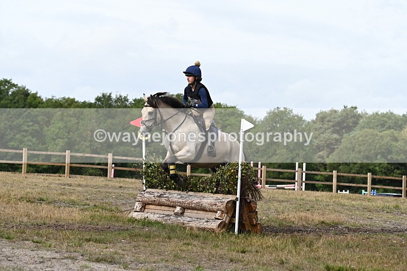 WJ6_0128 - XC Time 10:53 to 11:00