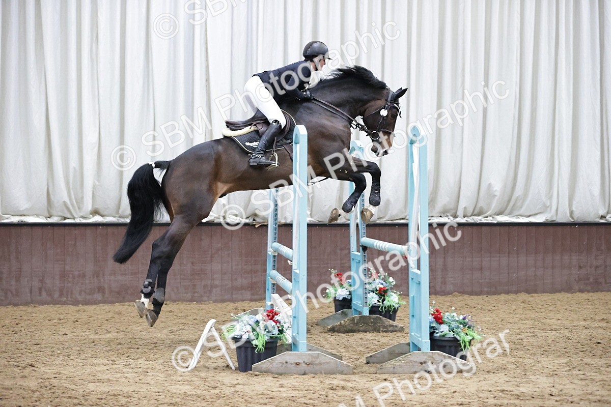 SBM_001520 - Class 4 - Senior Newcomers/ 1.10m Open