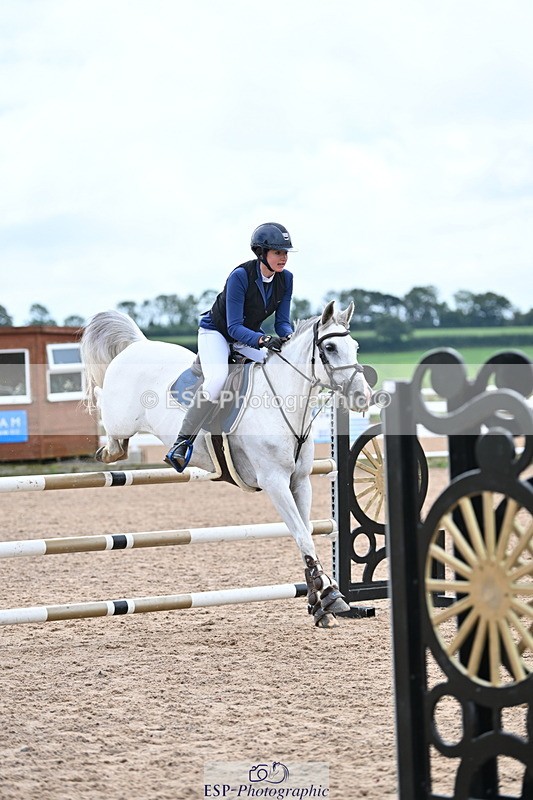 240908A-135422-04198 - Cls 20 A&B Pony Newc & 1.00m Opem