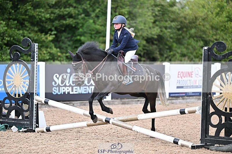 250729-143145-00007 - Clear Round and 60cm