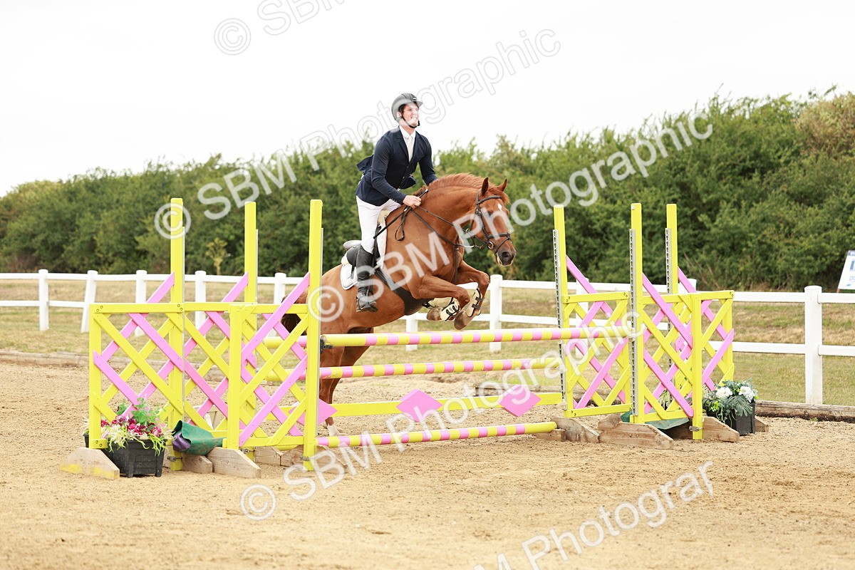 SBM_006814 - Class 2 - Senior Discovery - 1.00m Open