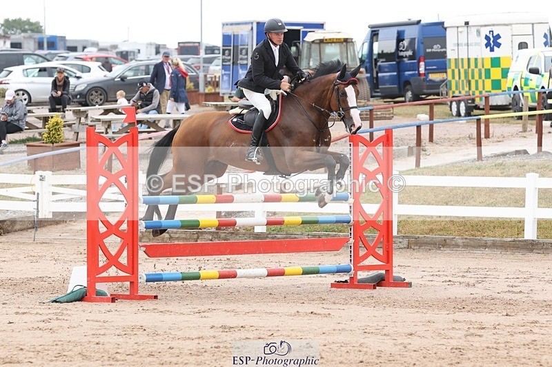 250717-095619-03822 - Cls 9, 1 Star Bronze Tour