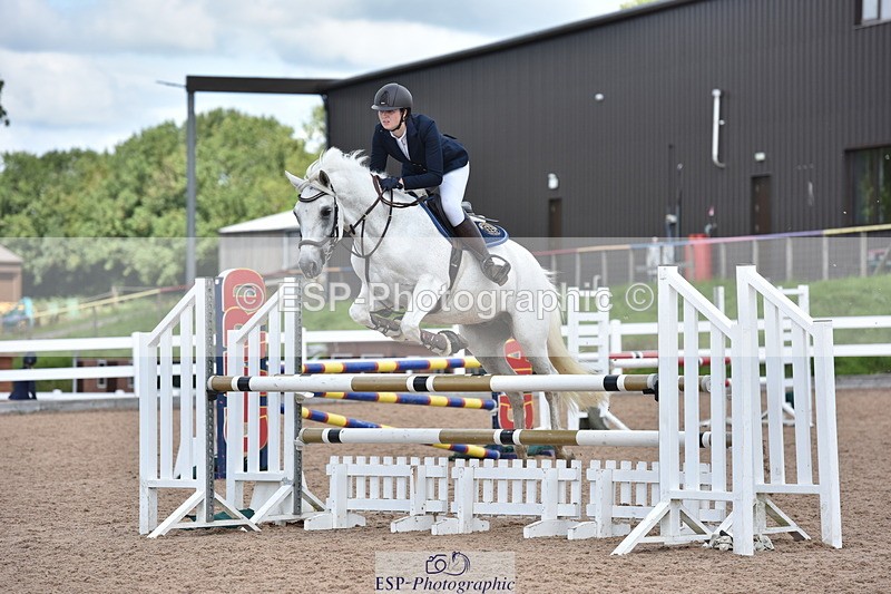 230806A-135222-02248 - Cls 21 Pony Newcomers & 1m Open