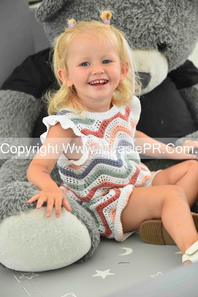 SH4_2114 - Bonny baby competition.