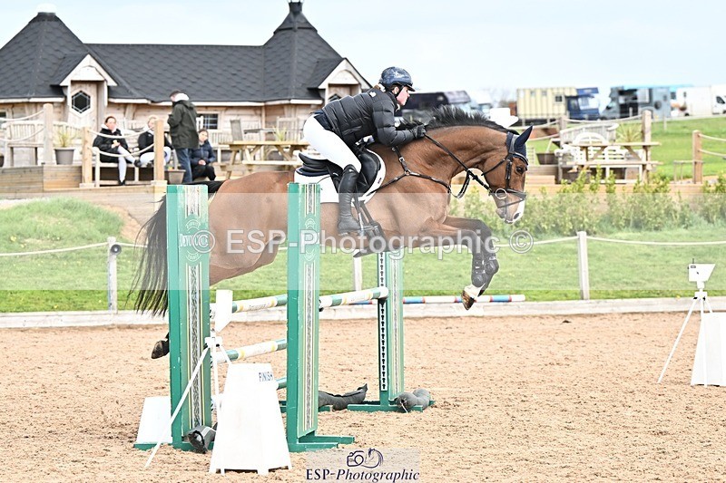 250416-122456-00817 - Cls 3 Snr 1.05m Open