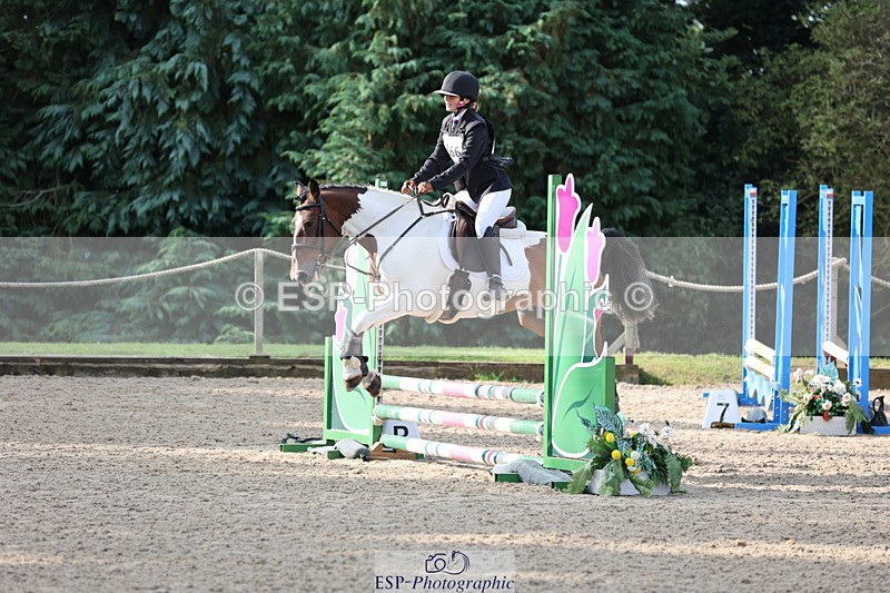 240823X-092434-14530 - 60cm R1 8.30 to 10.00