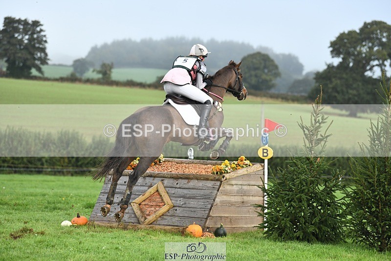 231020-101326-05881 - 005-DIAMOND.WOODS-Claire.Deuten-XC