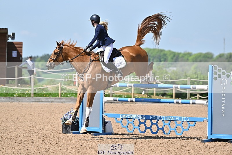 240509A-121701-01715 - Cls 10 National 1.30m Open