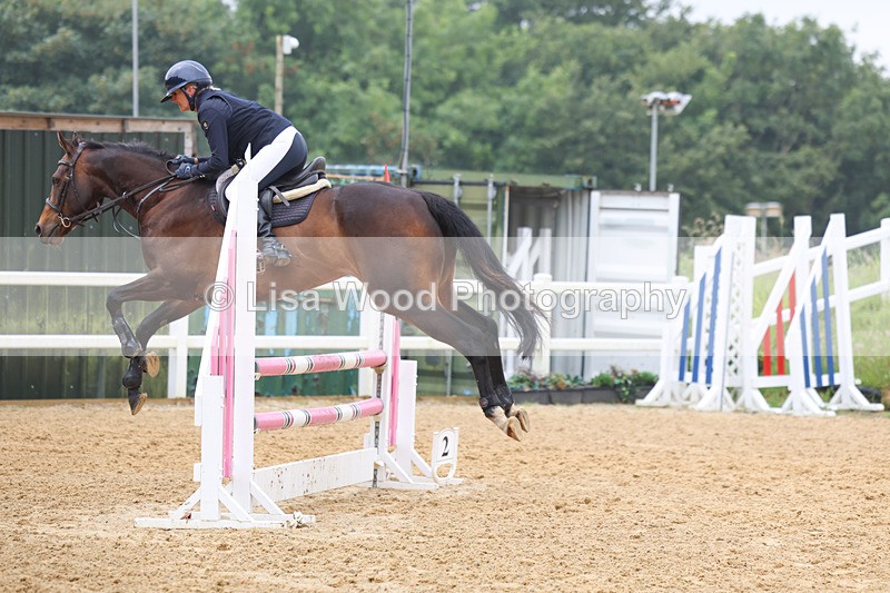 3E7A5588 - Class 4: Senior British Novice/90cm open