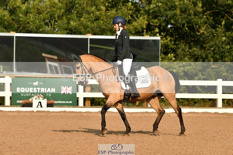 250817-090636-06749 - 065-Nicky.TurriffMyshall.Robby