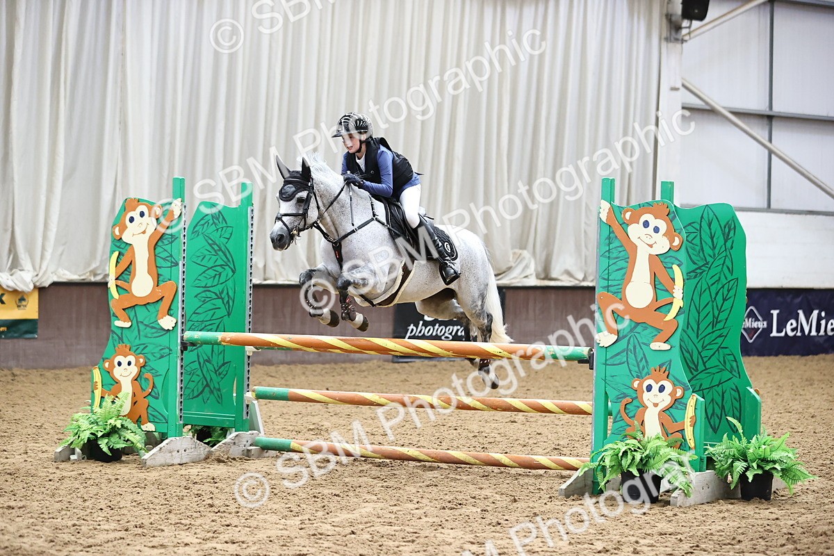 SBM_003613 - Class 11 - Springboard 128cm 138cm Restricted 85cm 95cm