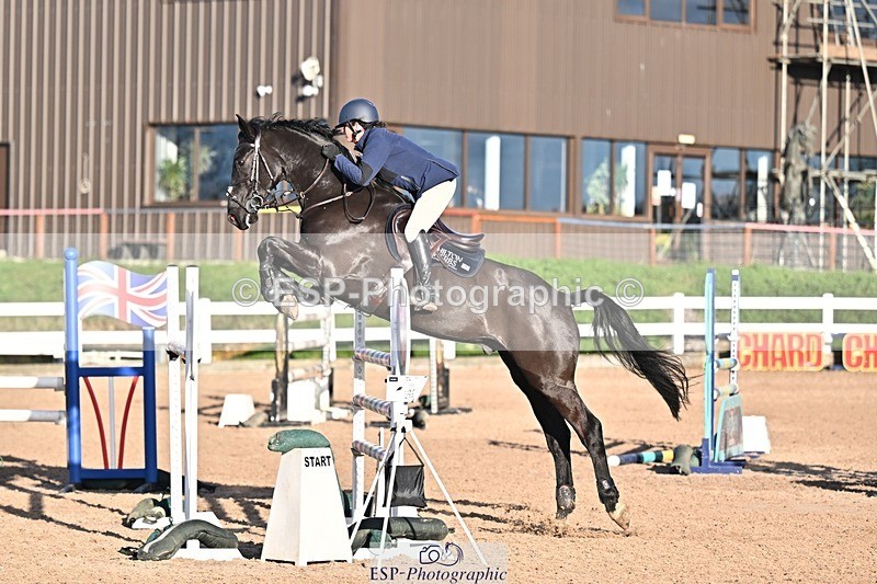 251119-141028-00515 - Cls 5 Foxhunter and 1.20m Open