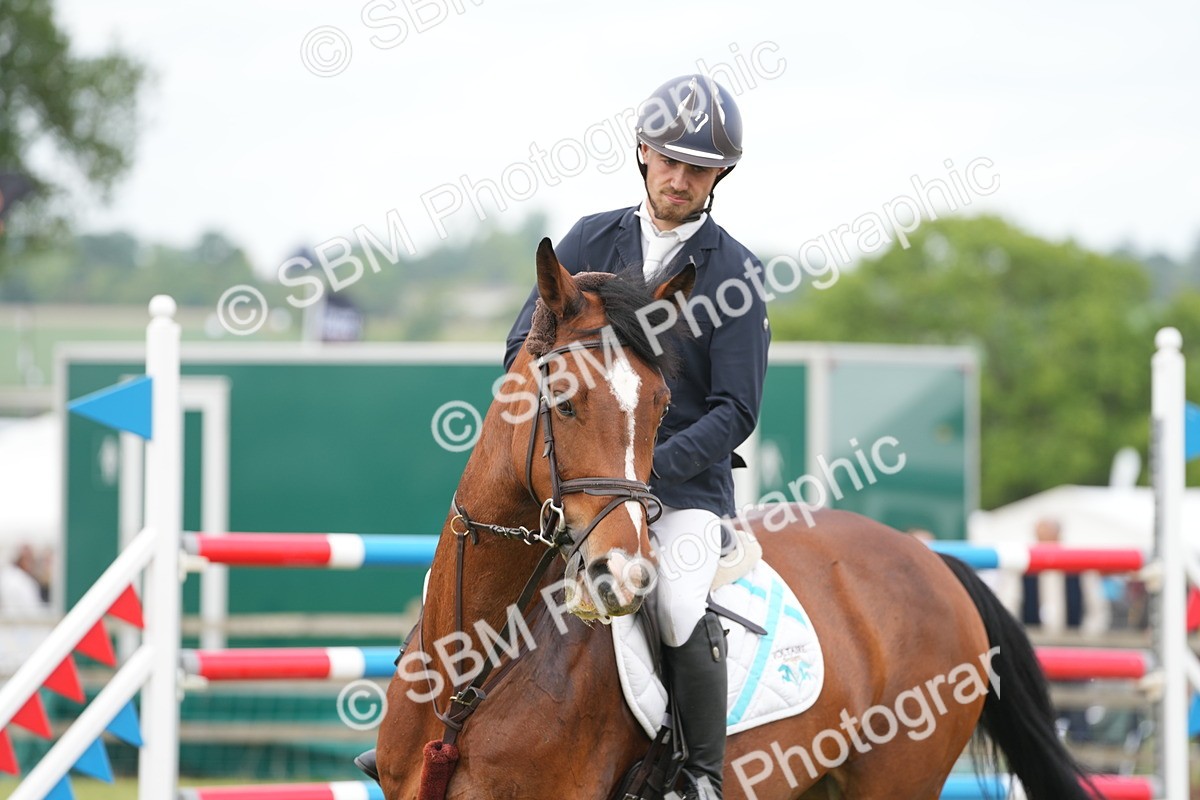 SBM_06582 - Class 202 - National 1.40m Open