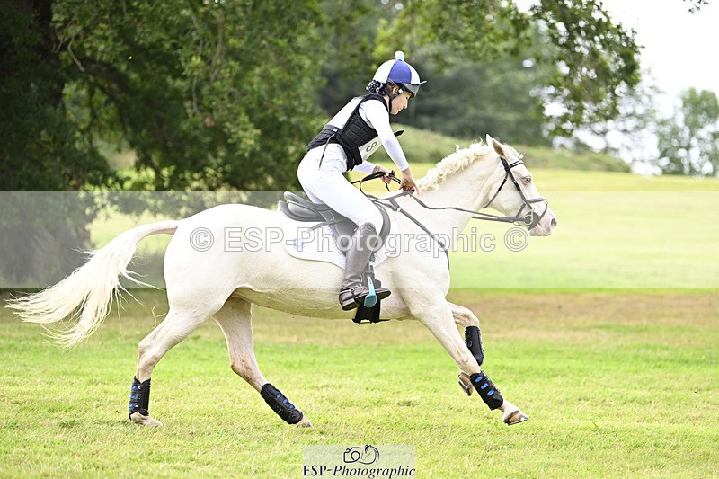 240825X-152924-35450 - 80cm XC 14.30 to 15.30