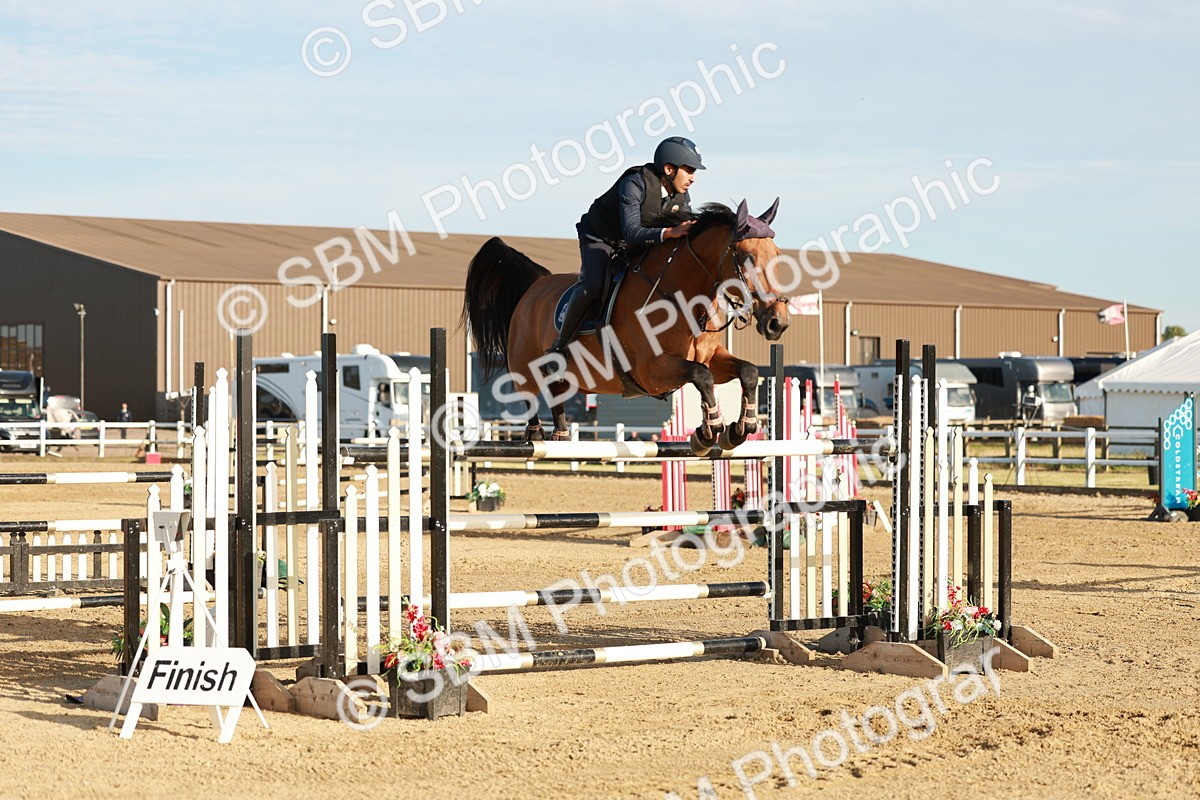 SBM_008996 - Class 6 - National 1.30m 1.40m Open Handicap
