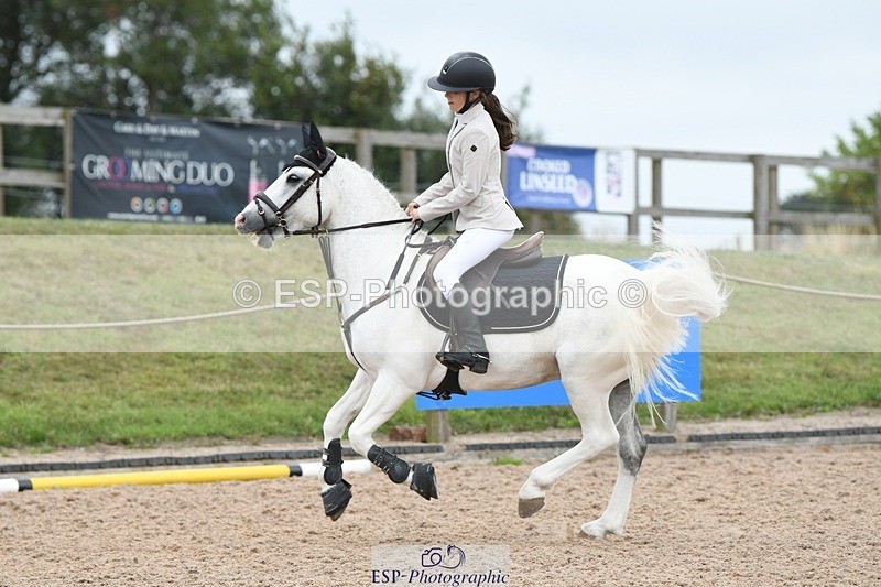 250807-112444-00648 - 90cm Round 1