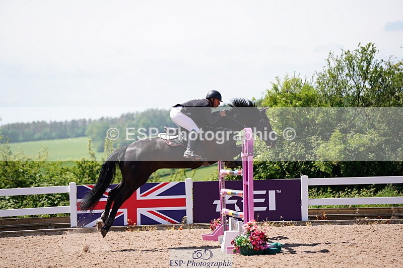 240525A-132304-06190 - Cls 17 National 1.30m