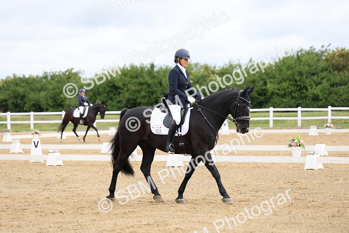 SBM_001066 - Class 1 - Prelim 4 - 8.00-10.20