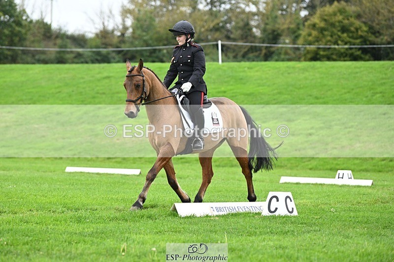 241024-123257-03429 - 516-L.Bdr.Ellie.Mitchell-MICRON.JOY